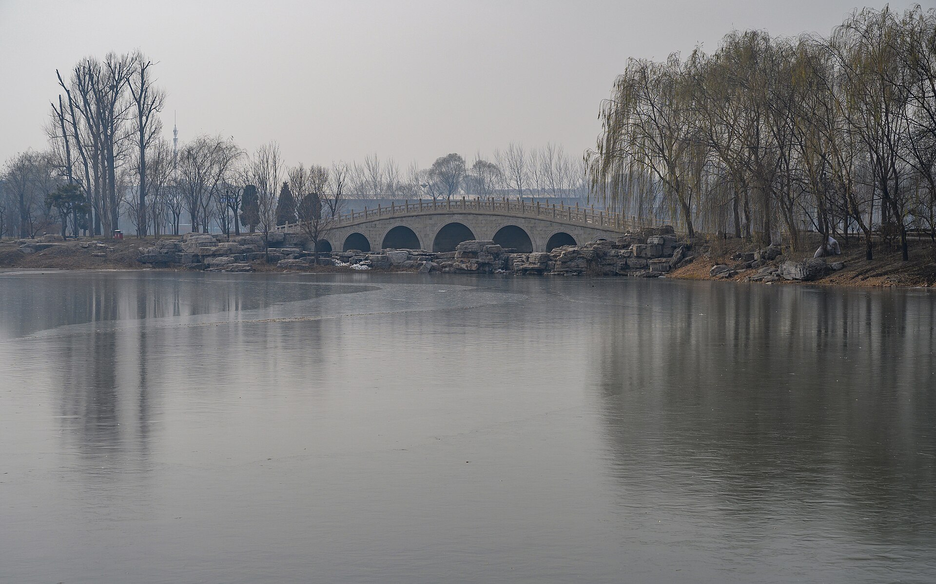 Main hall and architectural details at Jinci Temple near Taiyuan, Shanxi