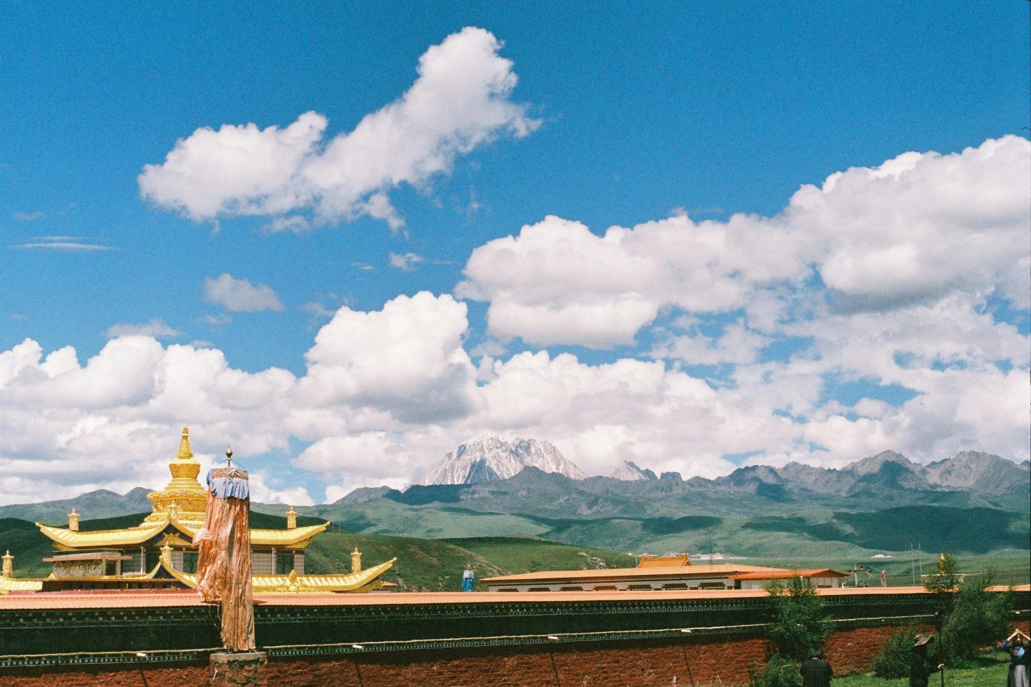Tagong Grassland, Sichuan