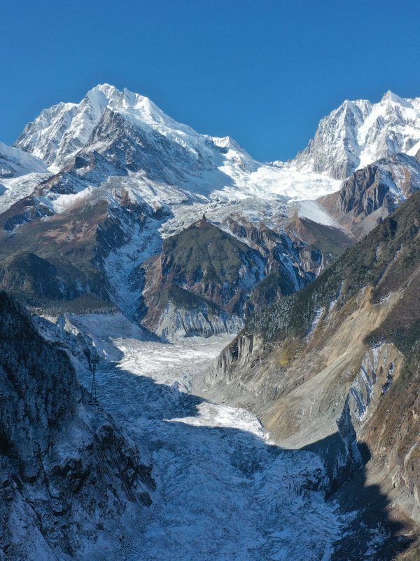 Western Sichuan · Snow Peaks & Tibetan Highlands – 8 Days 7 Nights