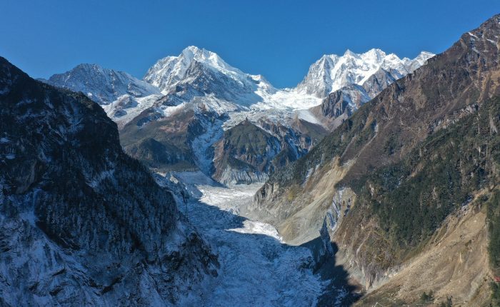 Western Sichuan · Snow Peaks & Tibetan Highlands – 8 Days 7 Nights