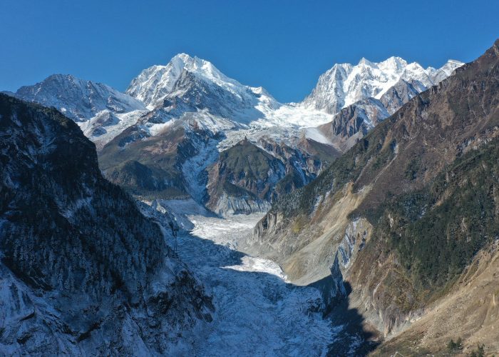 Western Sichuan · Snow Peaks & Tibetan Highlands – 8 Days 7 Nights